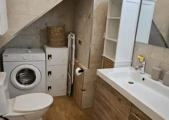 Appartement Les Bastides Du Soleil, Swimming Pool & Within Walking Distance