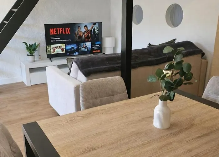 Les Bastides Du Soleil, Swimming Pool & Within Walking Distance *