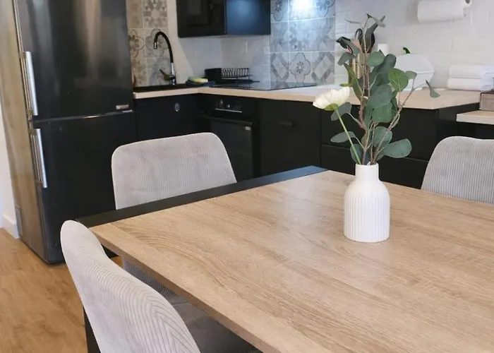 Les Bastides Du Soleil, Swimming Pool & Within Walking Distance Antibes