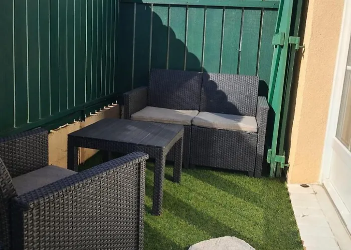 Les Bastides Du Soleil, Swimming Pool & Within Walking Distance Appartement *